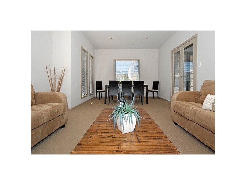 20 Grasswren Way, Mawson Lakes SA 5095