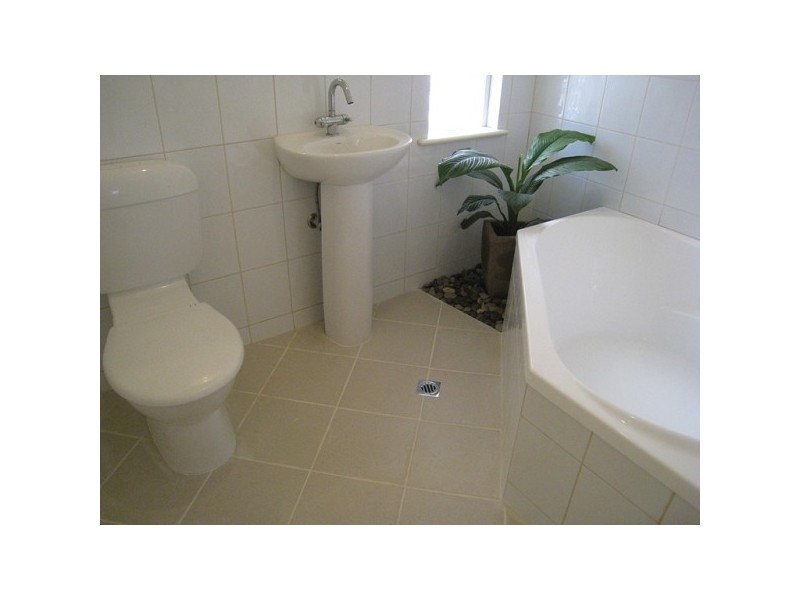 16 Carousel Street, Para Vista SA 5093