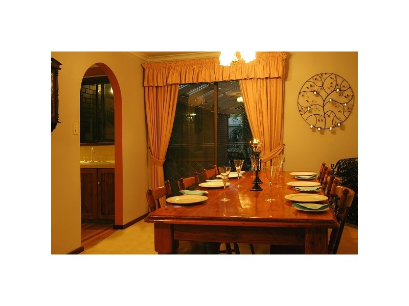 25 Minerva Crescent, Modbury Heights SA 5092