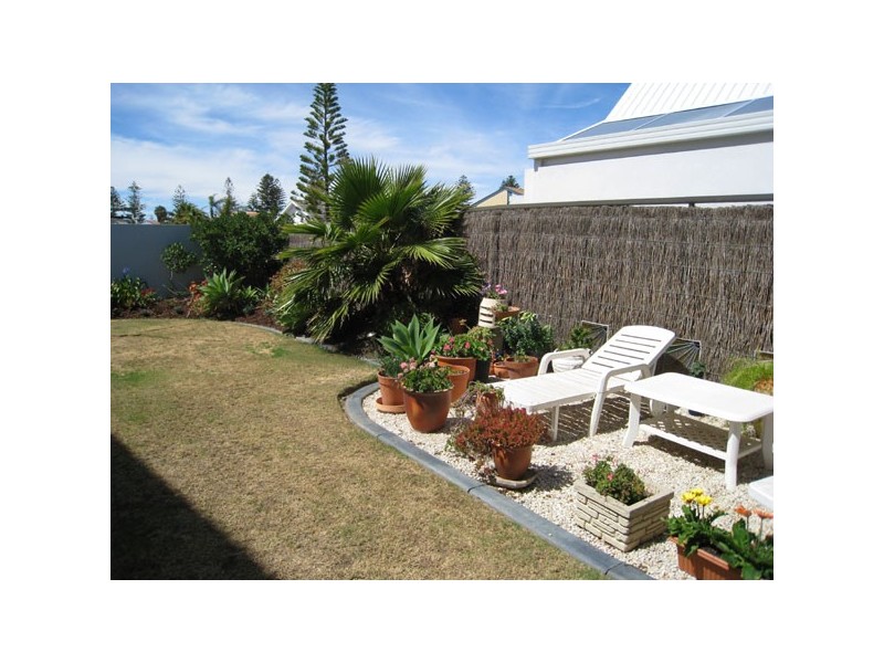 33 Australia Two Avenue, North Haven SA 5018