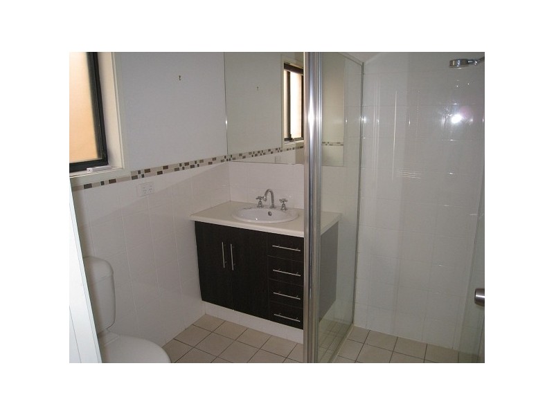 13 Brimpton Avenue, Mawson Lakes SA 5095