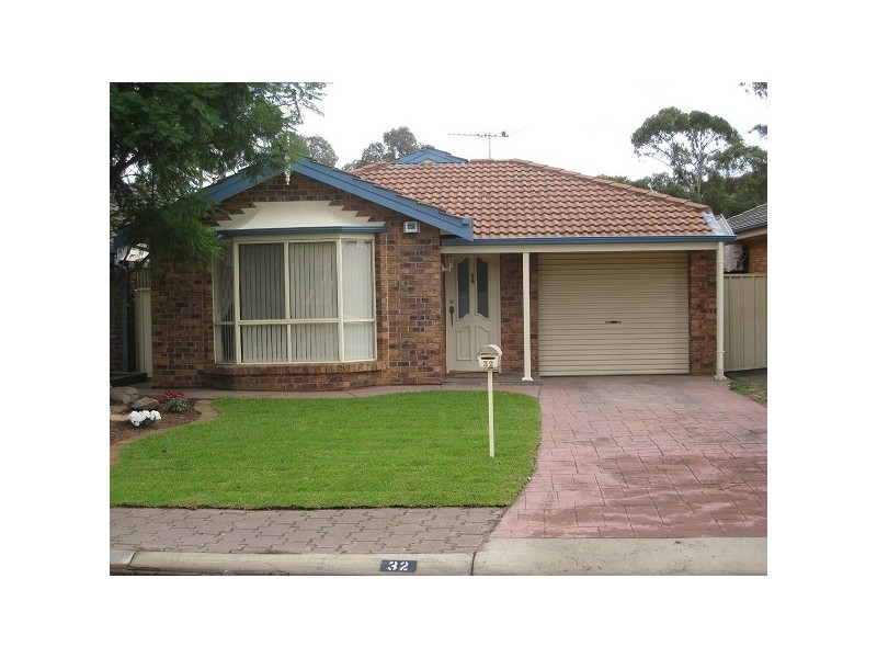 32 Brisbane Drive, Salisbury Heights SA 5109