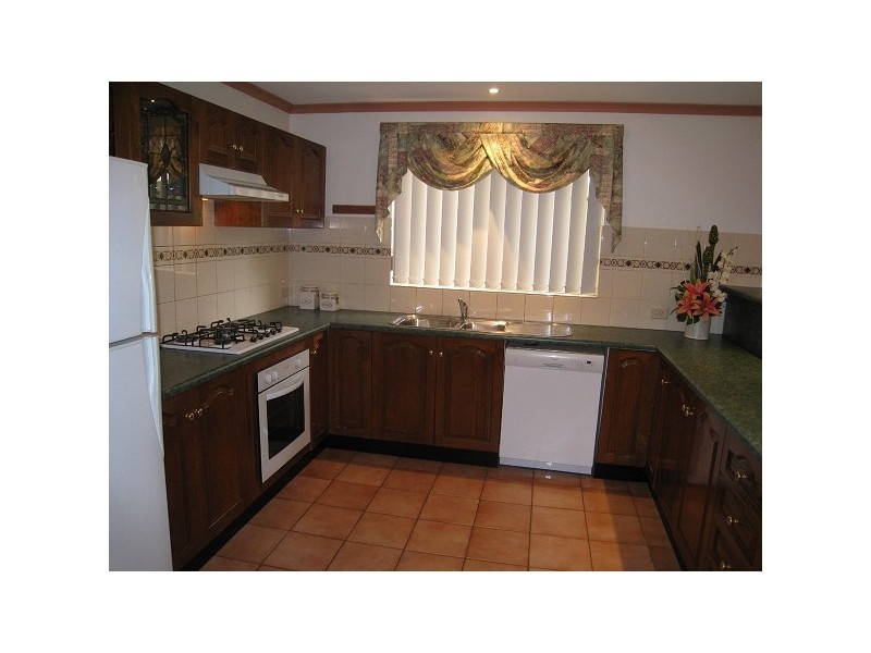 32 Brisbane Drive, Salisbury Heights SA 5109