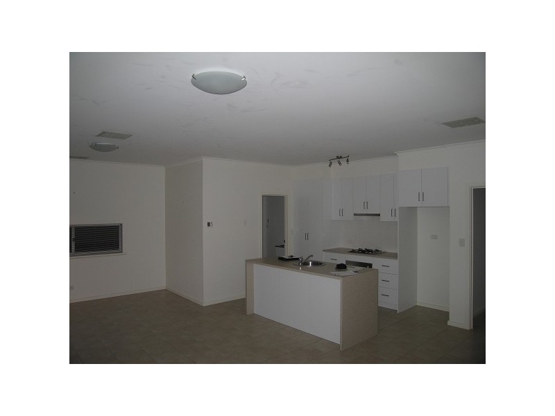 10 Waterton Lane, Mawson Lakes SA 5095