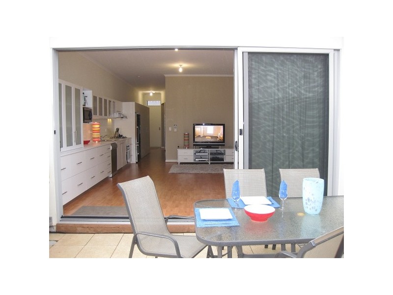 10 Phillipson Circuit, Mawson Lakes SA 5095