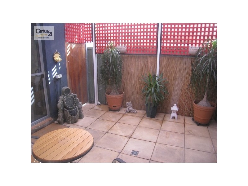 26 Maple Circuit, Mawson Lakes SA 5095