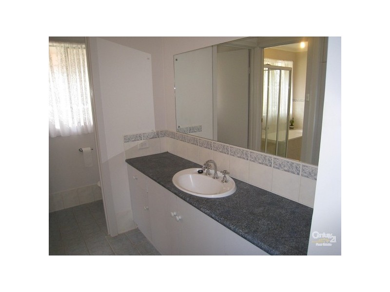 37 Pacific Boulevard, Hillbank SA 5112