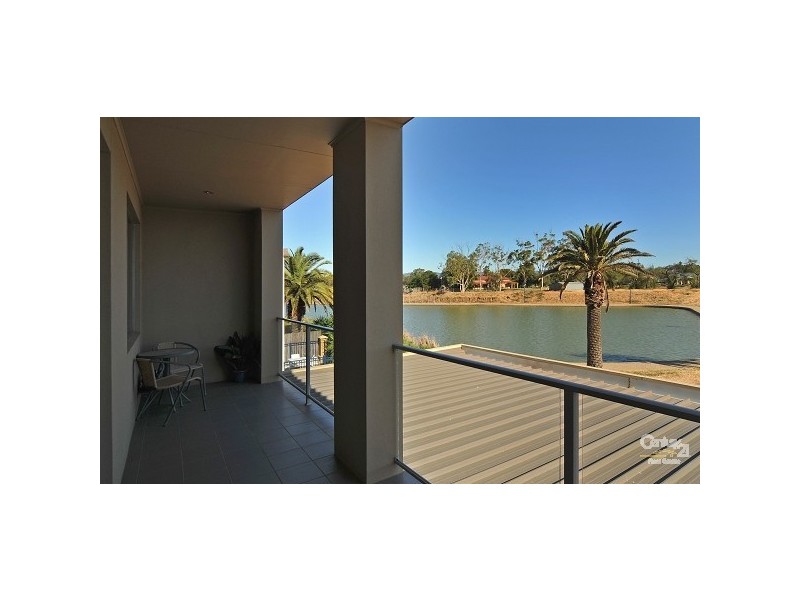 36B Lomond Circuit, Mawson Lakes SA 5095