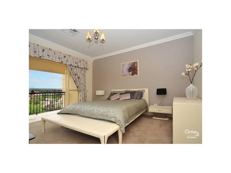 110 Reuben Richardson Drive, Greenwith SA 5125