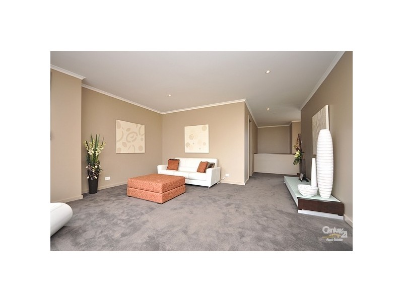 54 Isla Circuit, Mawson Lakes SA 5095