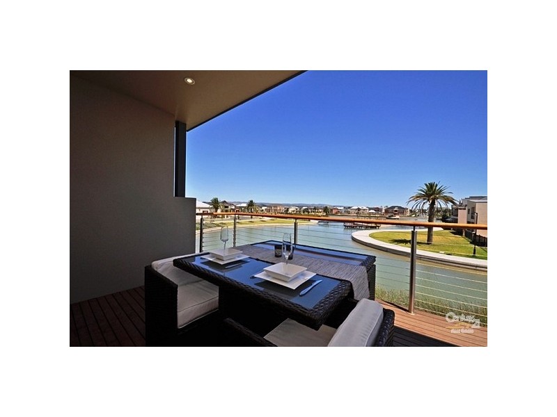 54 Isla Circuit, Mawson Lakes SA 5095