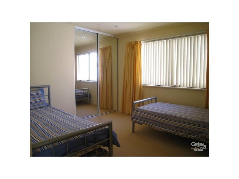 16 Shearwater Drive, Mawson Lakes SA 5095