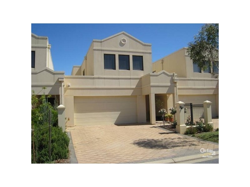 16 Shearwater Drive, Mawson Lakes SA 5095