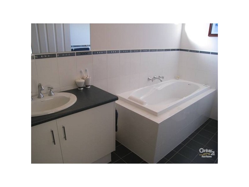 32A Park Way, Mawson Lakes SA 5095