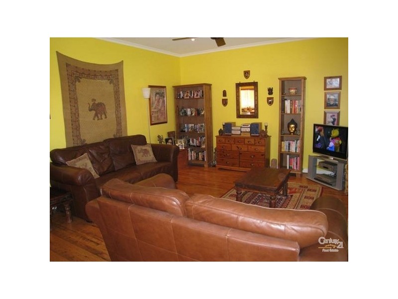 7 The Avenue, Mawson Lakes SA 5095