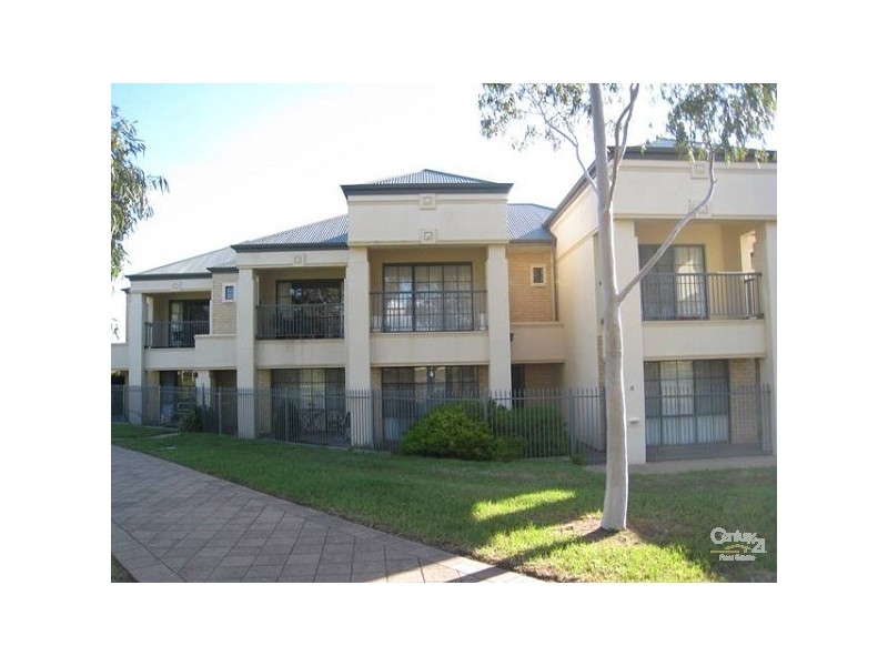 4/16 Parkdale Crescent, Mawson Lakes SA 5095