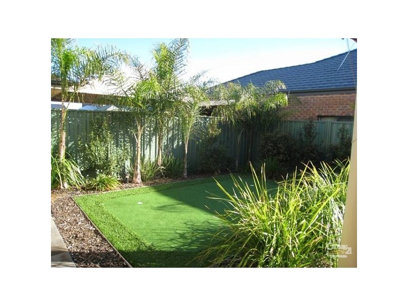 13 Brimpton Avenue, Mawson Lakes SA 5095