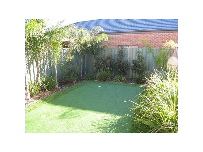 13 Brimpton Avenue, Mawson Lakes SA 5095