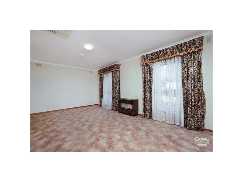 2/2 Maughan Avenue, Redwood Park SA 5097