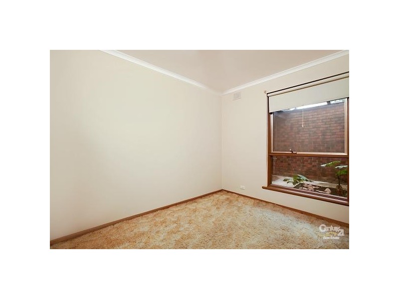 2/2 Maughan Avenue, Redwood Park SA 5097