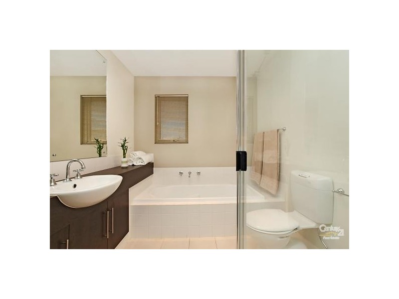 1 Anguilla Lane, Mawson Lakes SA 5095