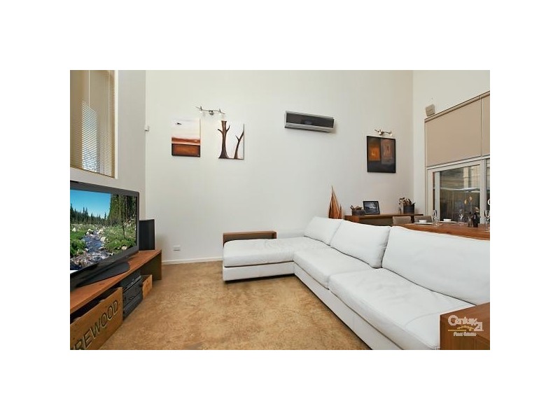 1 Anguilla Lane, Mawson Lakes SA 5095