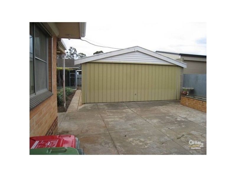 8 Kennett Street, Para Hills SA 5096