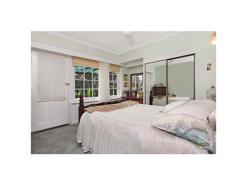 27 Rialto Avenue, Para Hills SA 5096