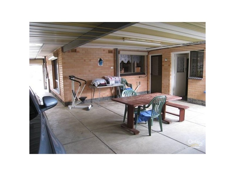 10 Rialto Avenue, Para Hills SA 5096