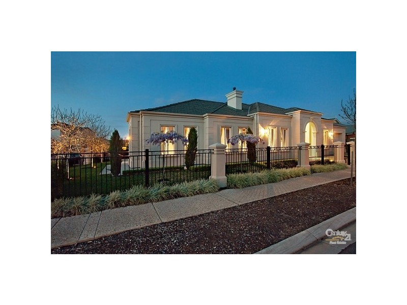 9 Dutton Avenue, Mawson Lakes SA 5095
