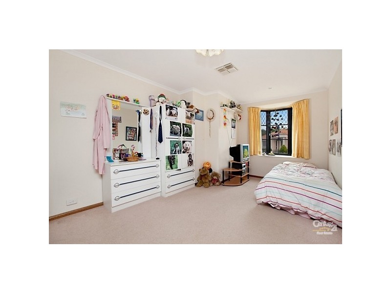 10 Castle Eaton Street, Golden Grove SA 5125