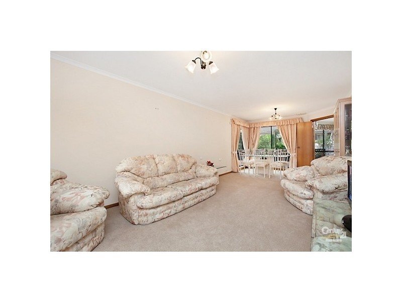 10 Castle Eaton Street, Golden Grove SA 5125