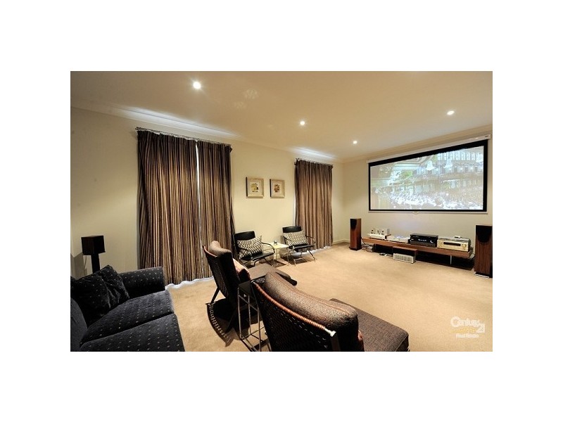 3 Lucia Place, Mawson Lakes SA 5095