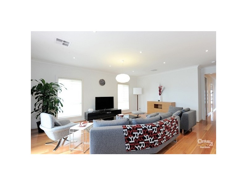 3 Lucia Place, Mawson Lakes SA 5095