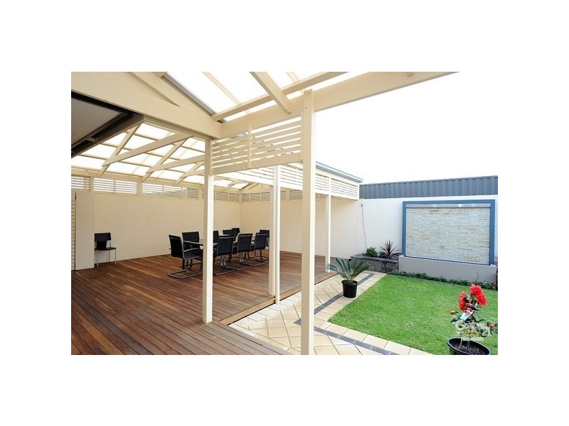 3 Lucia Place, Mawson Lakes SA 5095