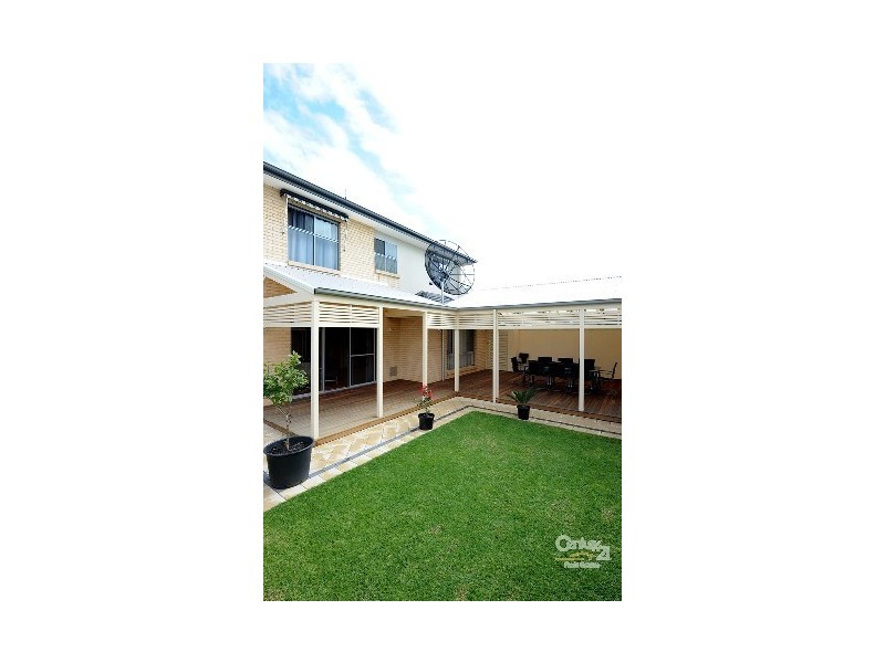 3 Lucia Place, Mawson Lakes SA 5095