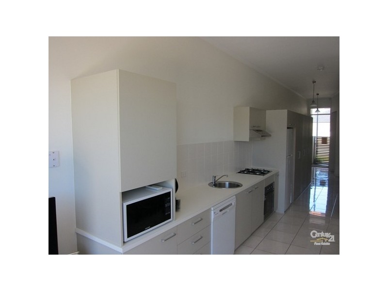 21 Templeton Street, Mawson Lakes SA 5095