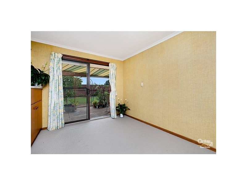 21 Rita Street, Para Hills West SA 5096