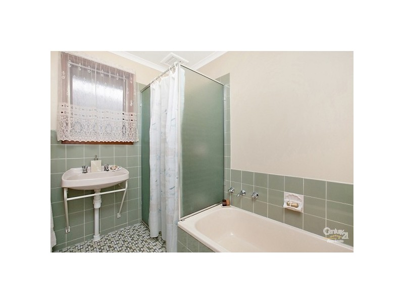 18 Darren Avenue, Ingle Farm SA 5098