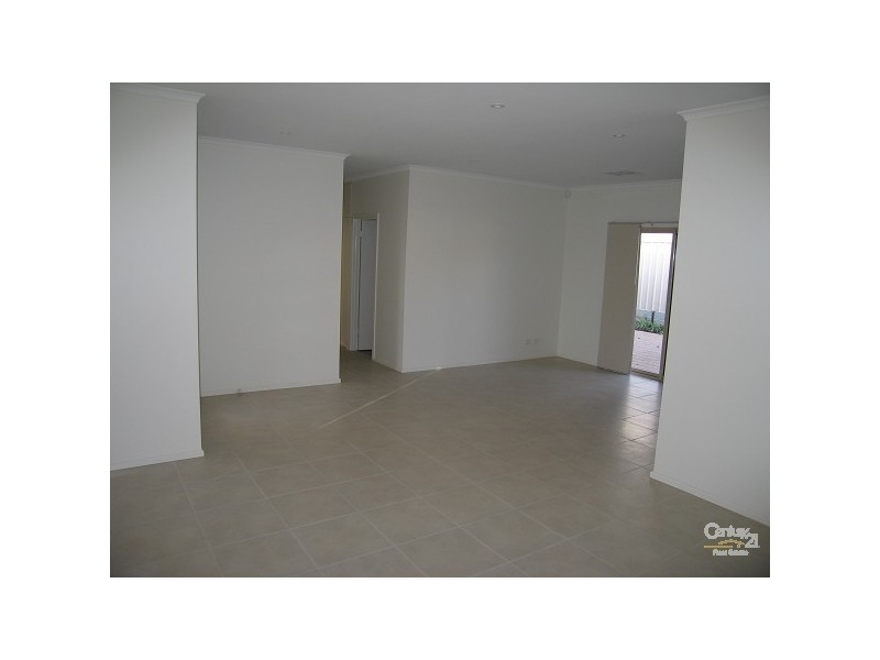 23 Todd Road, Para Hills SA 5096