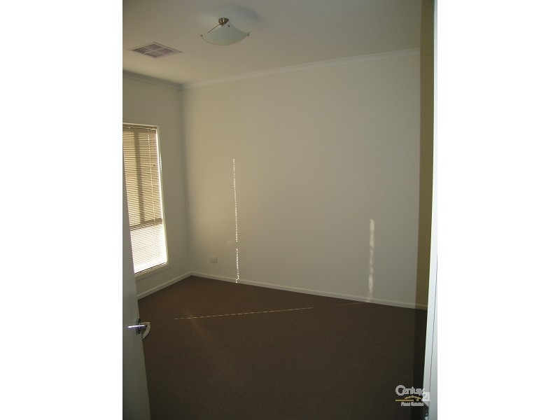 23 Todd Road, Para Hills SA 5096