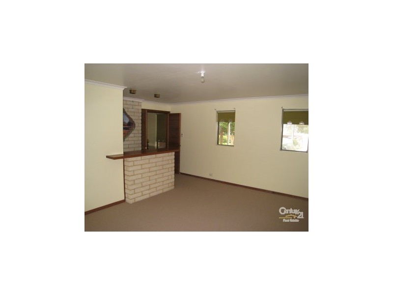 6 McFarlane Crescent, Valley View SA 5093