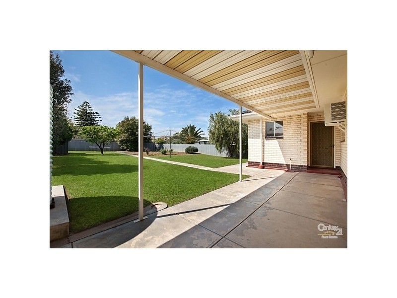 42 Blyth Street, Clearview SA 5085