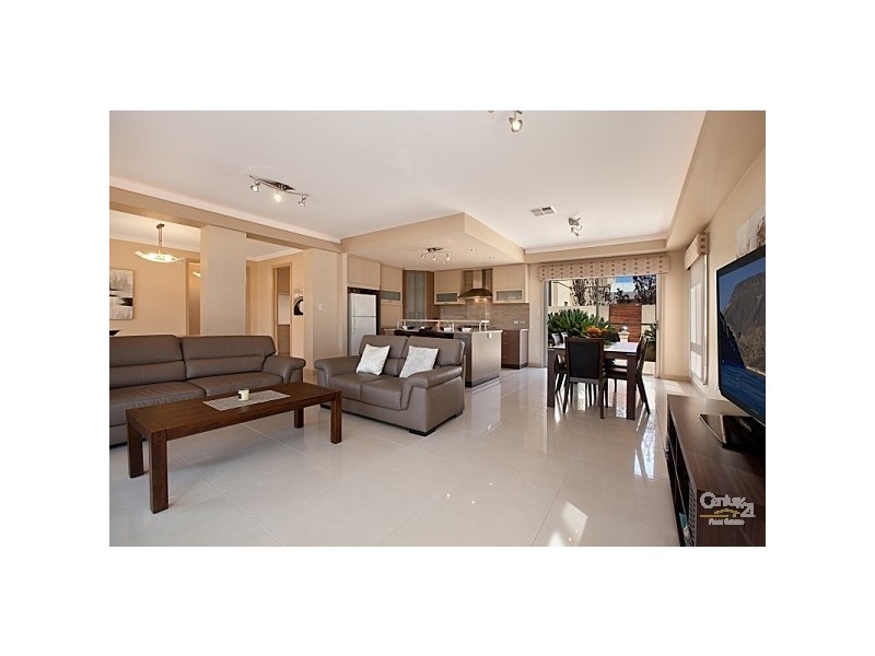 6 Fowler Street, Mawson Lakes SA 5095