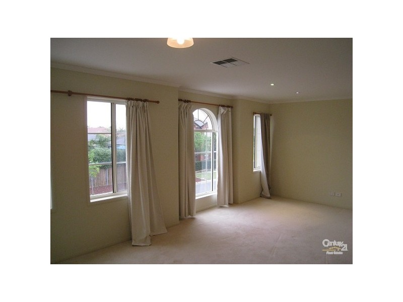 16 Baird Street, Mawson Lakes SA 5095