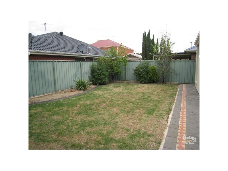 16 Baird Street, Mawson Lakes SA 5095