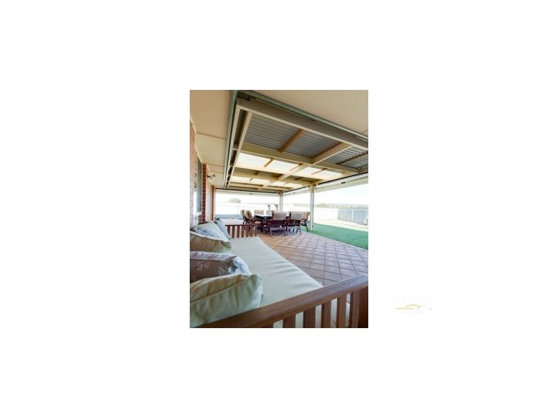 39 Brooklyn Chase, Greenwith SA 5125