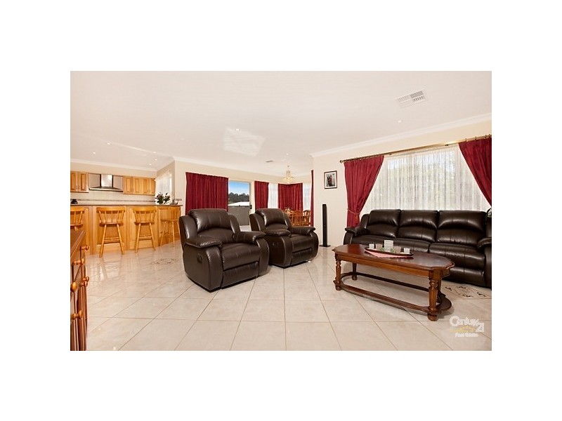 4 Bray Road, Mount Barker SA 5251