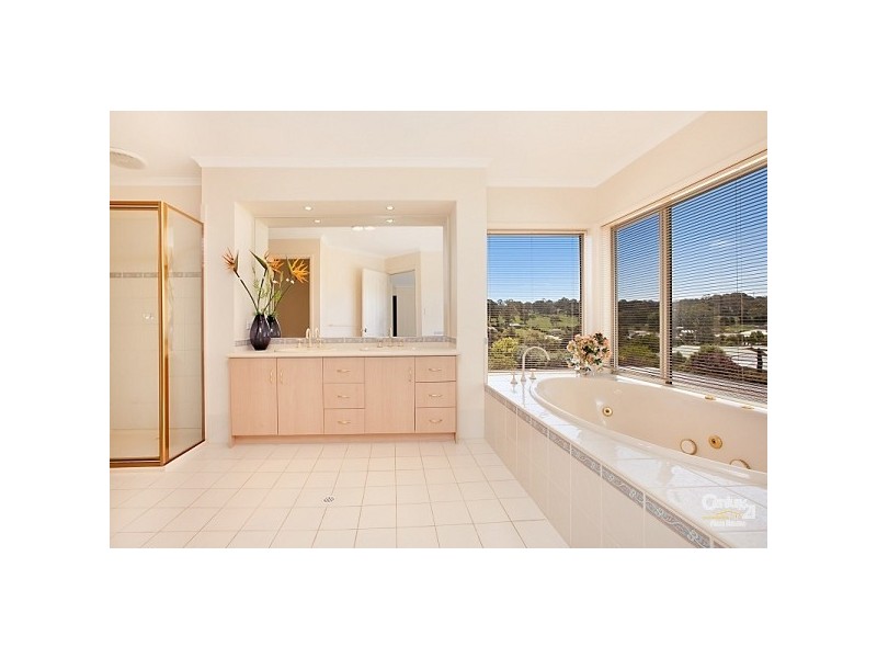 4 Bray Road, Mount Barker SA 5251