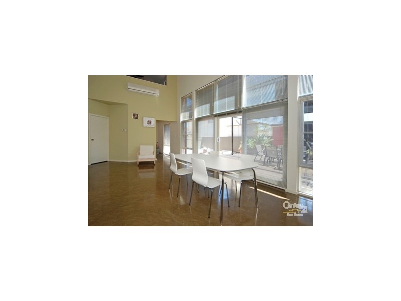 4 Yates Street, Mawson Lakes SA 5095